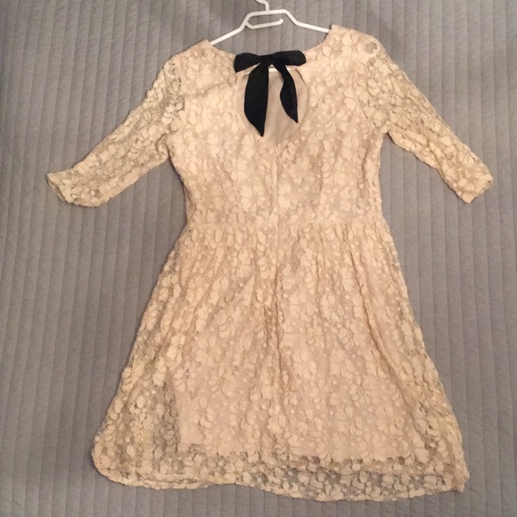 Romantic Lace Mini Dress - Picture 2 of 7